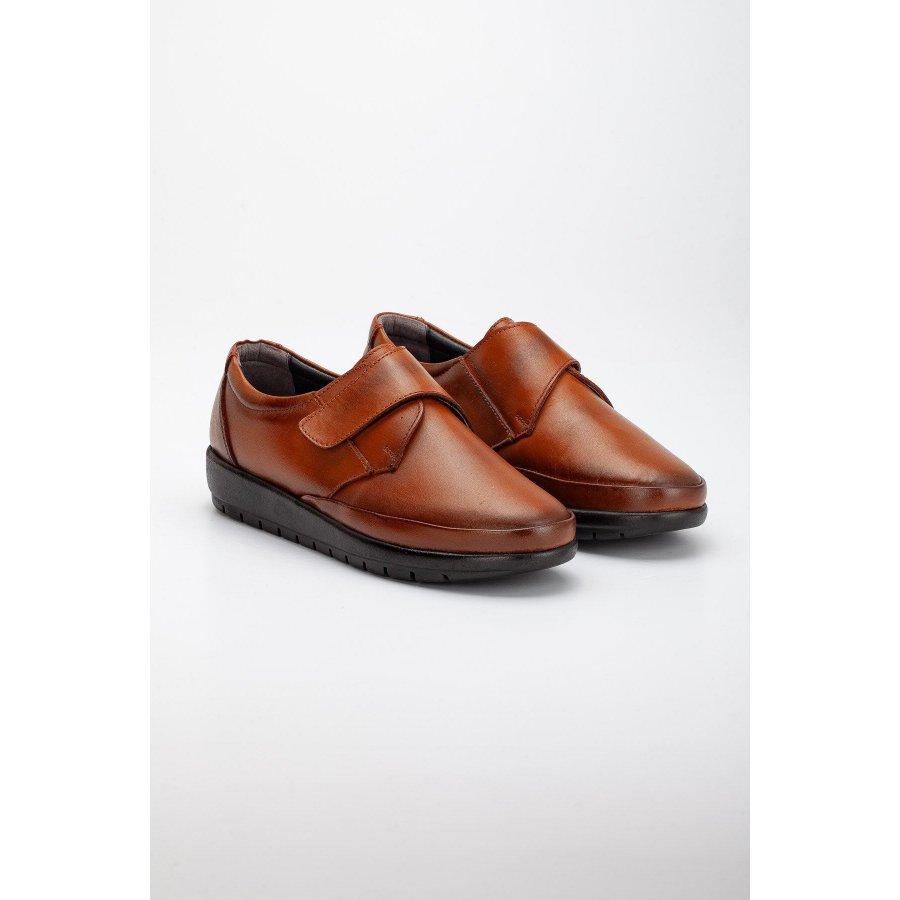 Женская удобная повседневная обувь из натуральной кожи