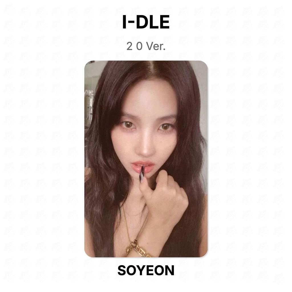 I-DLE 2 0 Вер. Официальная фотокарта