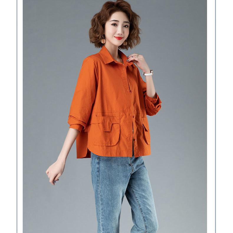 Fashionable Mom Jacket Leisure and Loose Lightweight Coat