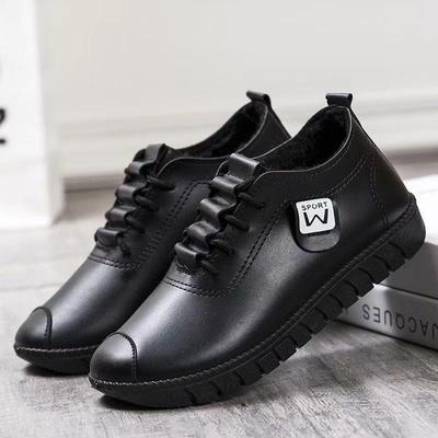 Осенняя женская обувь Обувь старого Пекина Круглый носок Нескользящая Мягкая подошва Обувь для мамы Женские полусапожки