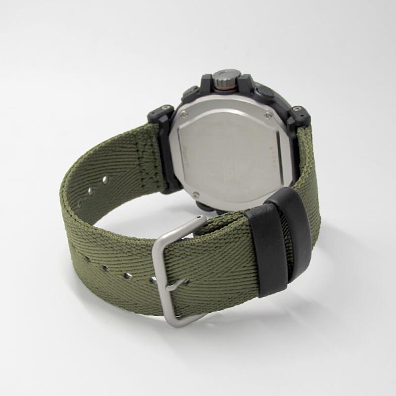Casio Серия PRO TREK - Дисковый двойной дисплей Наручные часы для альпинизма и активного отдыха с питанием от солнечной энергии Многофункциональные Ударопрочные и водонепроницаемые PRW-6600YB-3PR