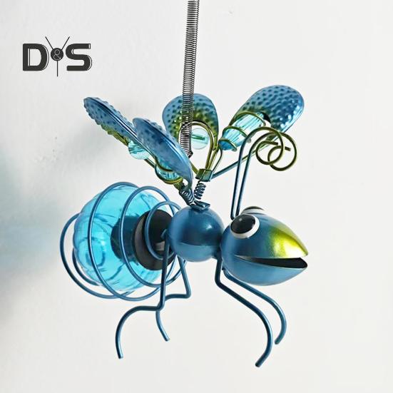 Уличный подвесной солнечный светильник Мягкое свечение IP44 Водонепроницаемый светильник в форме насекомого на солнечной батарее, украшение для сада