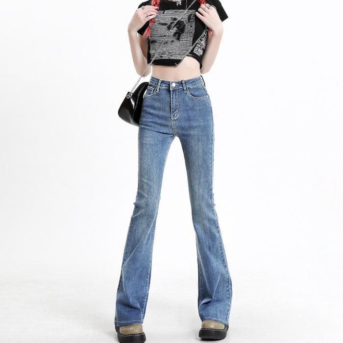 Женские черные джинсы с высокой посадкой и микро-клешем, коллекция весна/осень 2025