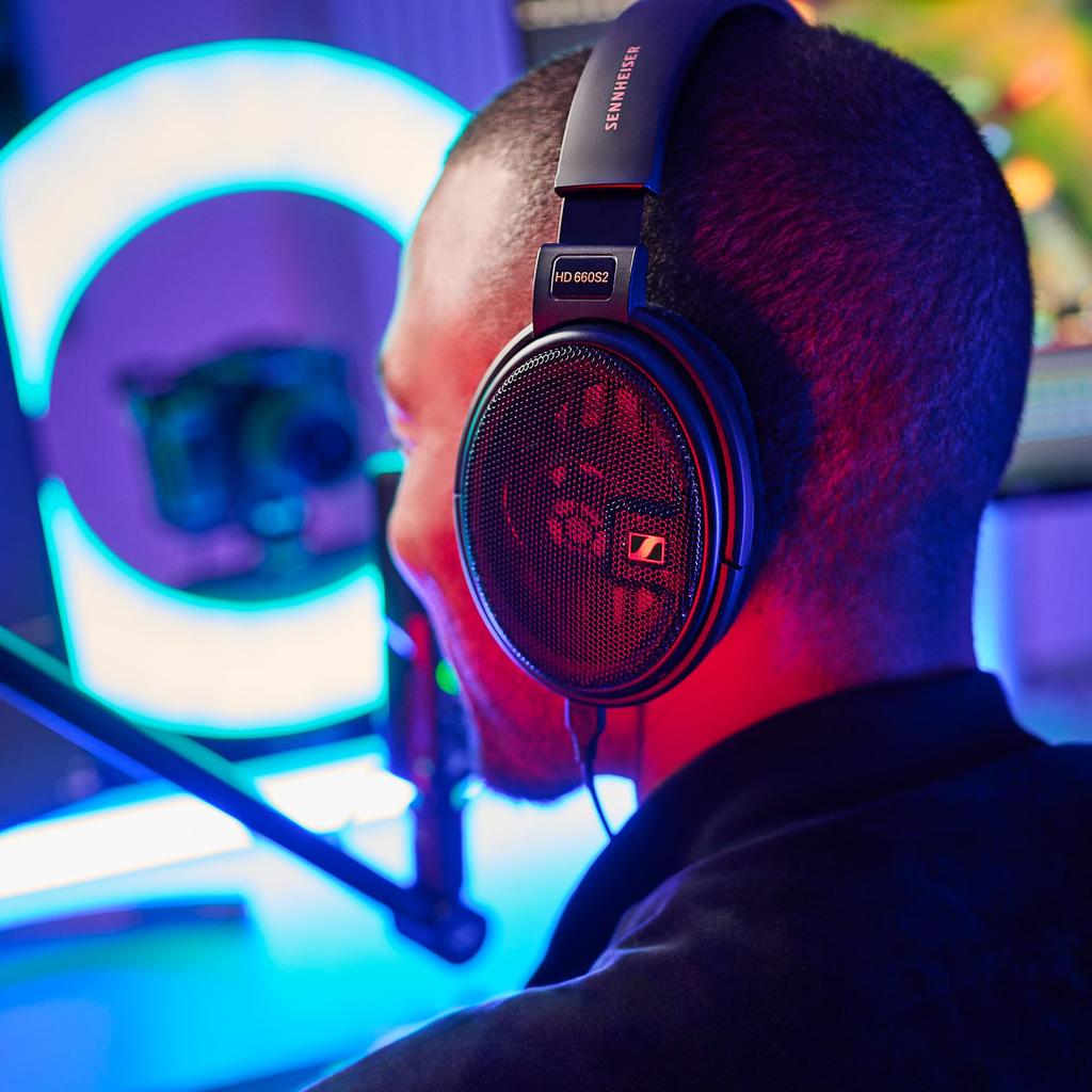 Sennheiser Проводные наушники HD 660S2 черного цвета открытого типа с высокопроизводительным преобразователем, сверхлегкой звуковой катушкой, магнитной системой []