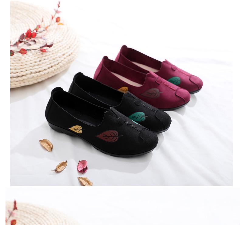Women's Old Beijing Soft Sole Cloth Shoes, Non-Slip, Casual, Plus Size 34-42, Ideal for Spring and Autumn, Perfect for Middle-Aged and Elderly.