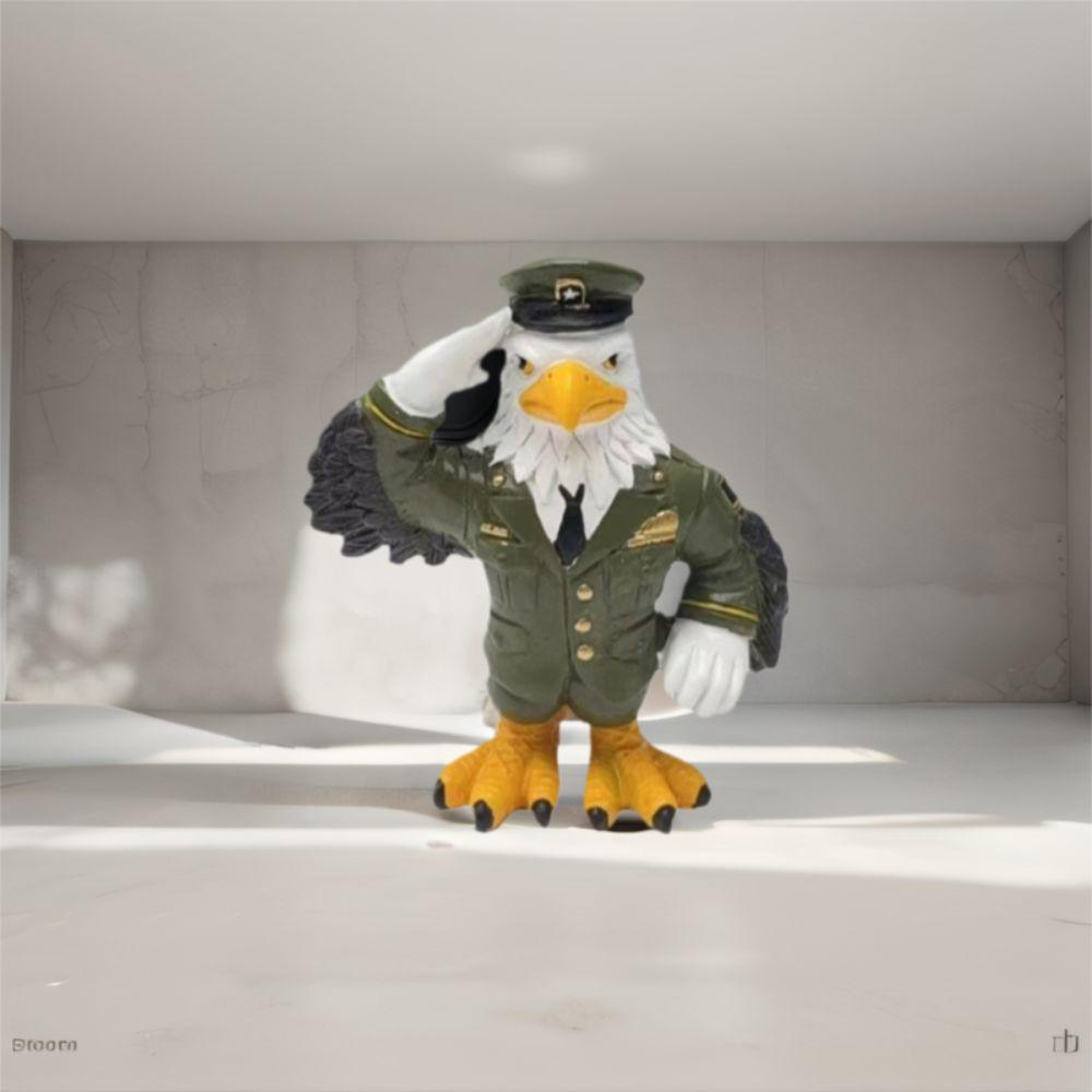 Cute Eagle Ornament Resin Animal Sculpture Desktop Ornament Miniatures Figurine  Living Room