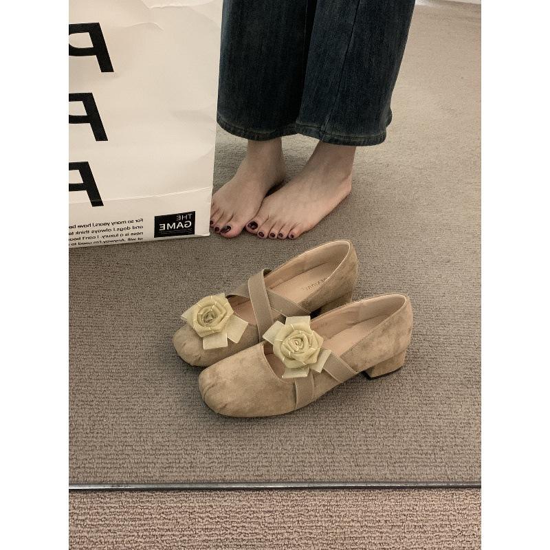 French retro red niche thick-heeled Mary Jane shoes women's shoes 2025 autumn new high-heeled skirt grandma shoes