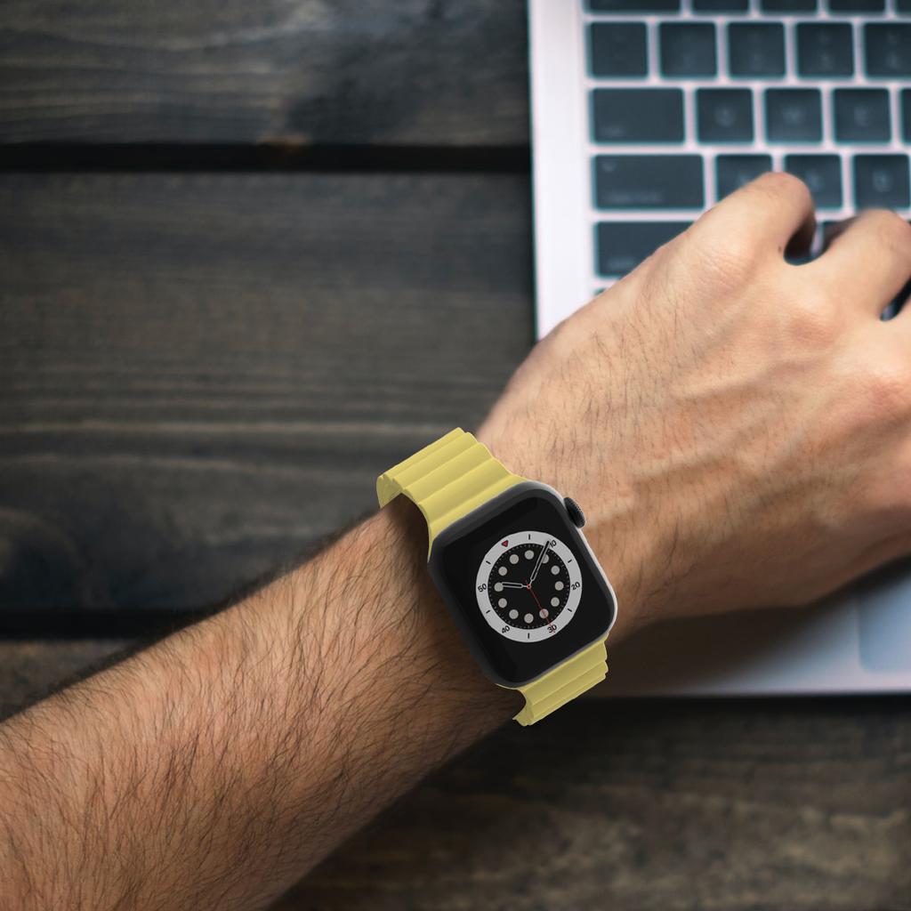 Силиконовый ремешок для Apple Watch, ремешок для часов 44 мм, 45 мм, 42 мм iWatch 40 мм, 38 мм, 41 мм, ремешок для часов Correa, браслет, Apple Watch Serie 7, 3, 5, 6 se