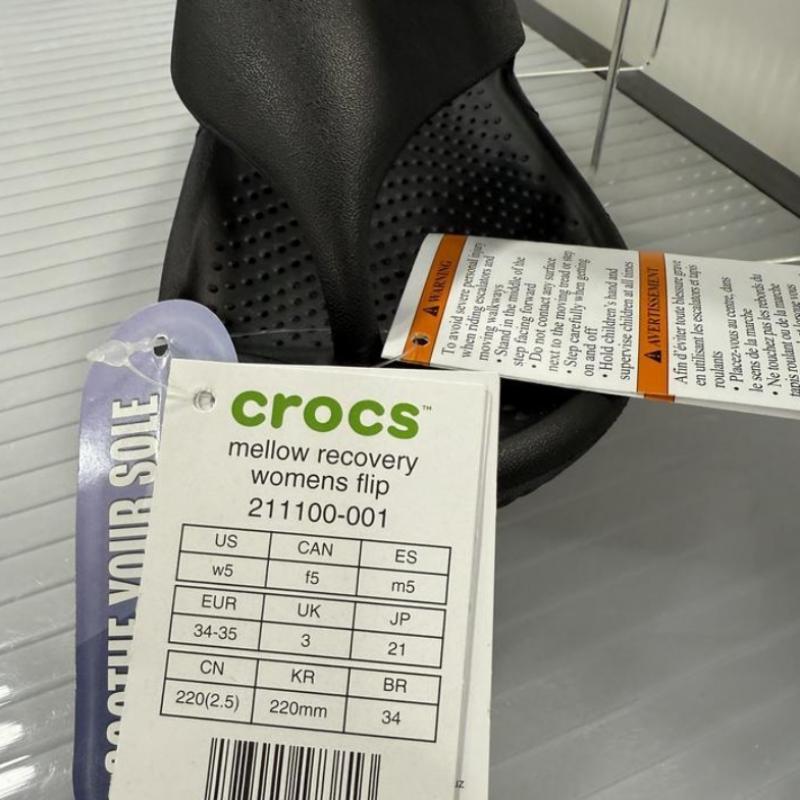 Crocs Mellow Recovery Woman Flip черный 211100 001