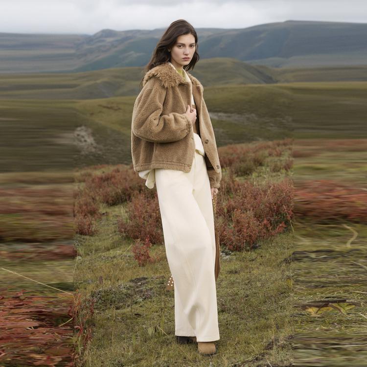 ELLE Solid Color Loose Mid-Length Long Sleeve Short Plush Jacket Women jackets EF53403