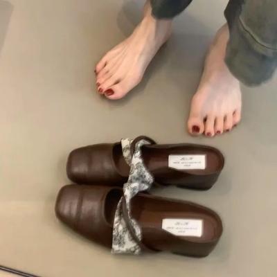 Туфли Мэри Джейн на скрытой платформе весна-лето 2025 французский новый китайский ретро со юбкой с закрытым носком шлепанцы на одну ногу