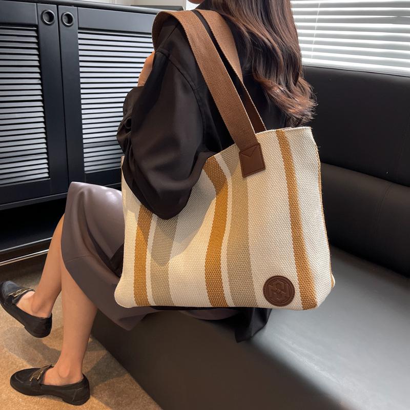 Big Bag Women's 2025 New Fashion Striped Canvas Bag Foreign Style Portable Tote Bag Trendy Shoulder Messenger Bag