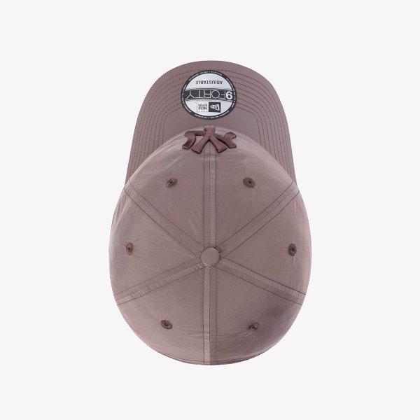 New Era МЛБ Нью-Йорк Янкис Неструктурированная Нейлоновая Металлическая Кепка Розово-Бежевая 15131655