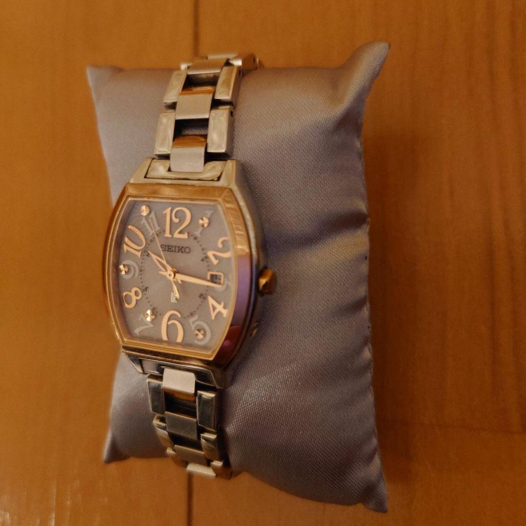 [USED] Working SEIKO LUKIA Women's Radio-controlled Solar Watch