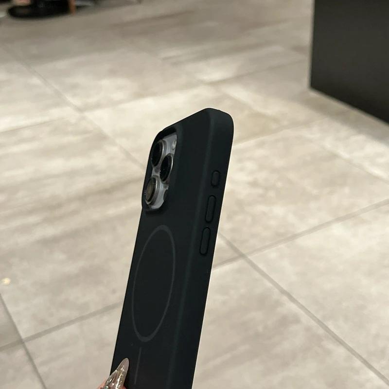 Жидкий силиконовый чехол Magsafe для iPhone 11 12 13 14 15 16 Pro Max Plus Магнитное беспроводное зарядное устройство Противоударный бампер