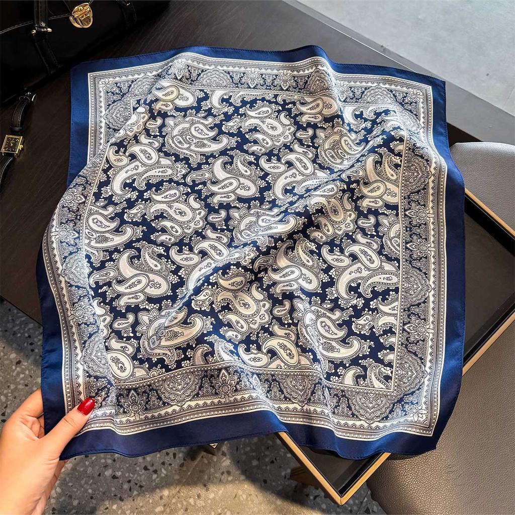 Luxury 100% Mulberry Silk Scarf Women Paisley Print Bandana Shawl Lady Neckerchief Handkerchief Female Decorative Wrap 53cm