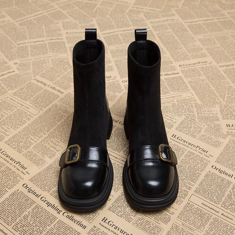 Ретро узкие ботинки коричневые носки ботинки женские 2025 популярные осень и зима зарубежный стиль маленькие короткие ботинки маленькие ботильоны