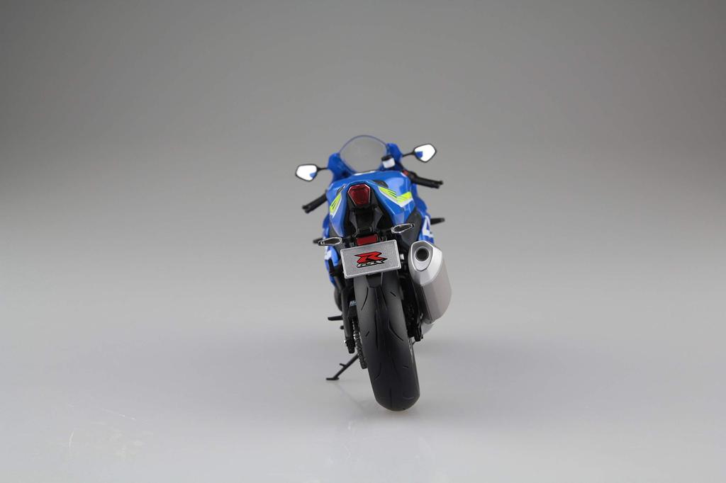 Флагманская миниатюрная модель автомобиля Skynet Suzuki 1000R 1/12 GSX-R (Готовый продукт)