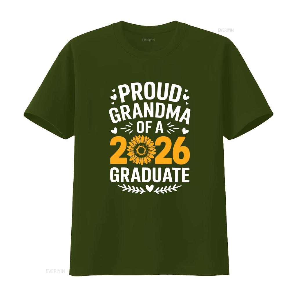 Proud Grandma Of A 2026 Graduate T Shirt Class Graduation Senior vintage Washed streetwear homme Versatile Casual graphic