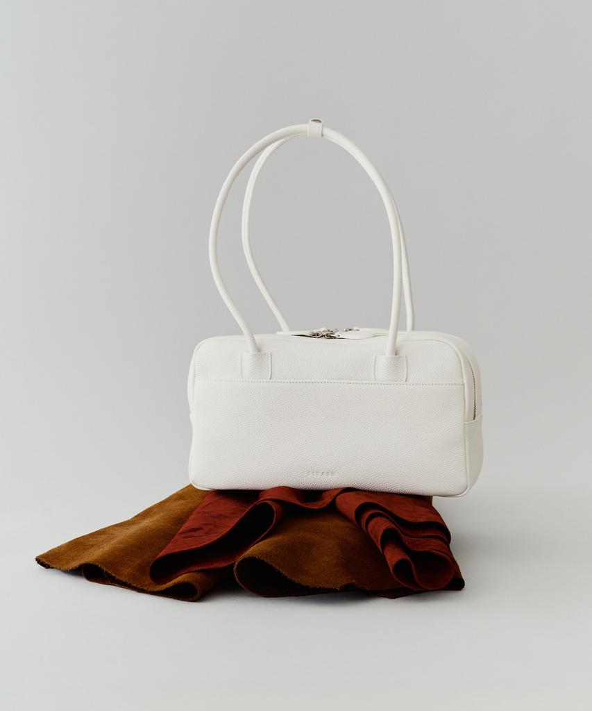 Siyazu Siac3137 Puff Bag_Ivory