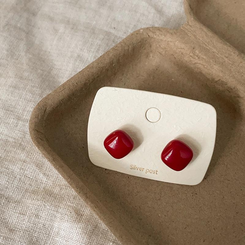 Серьги-гвоздики Ankola Red Oil Dripping Love Circle Doudou женские осенне-зимние легкие роскошные ретро универсальные серьги