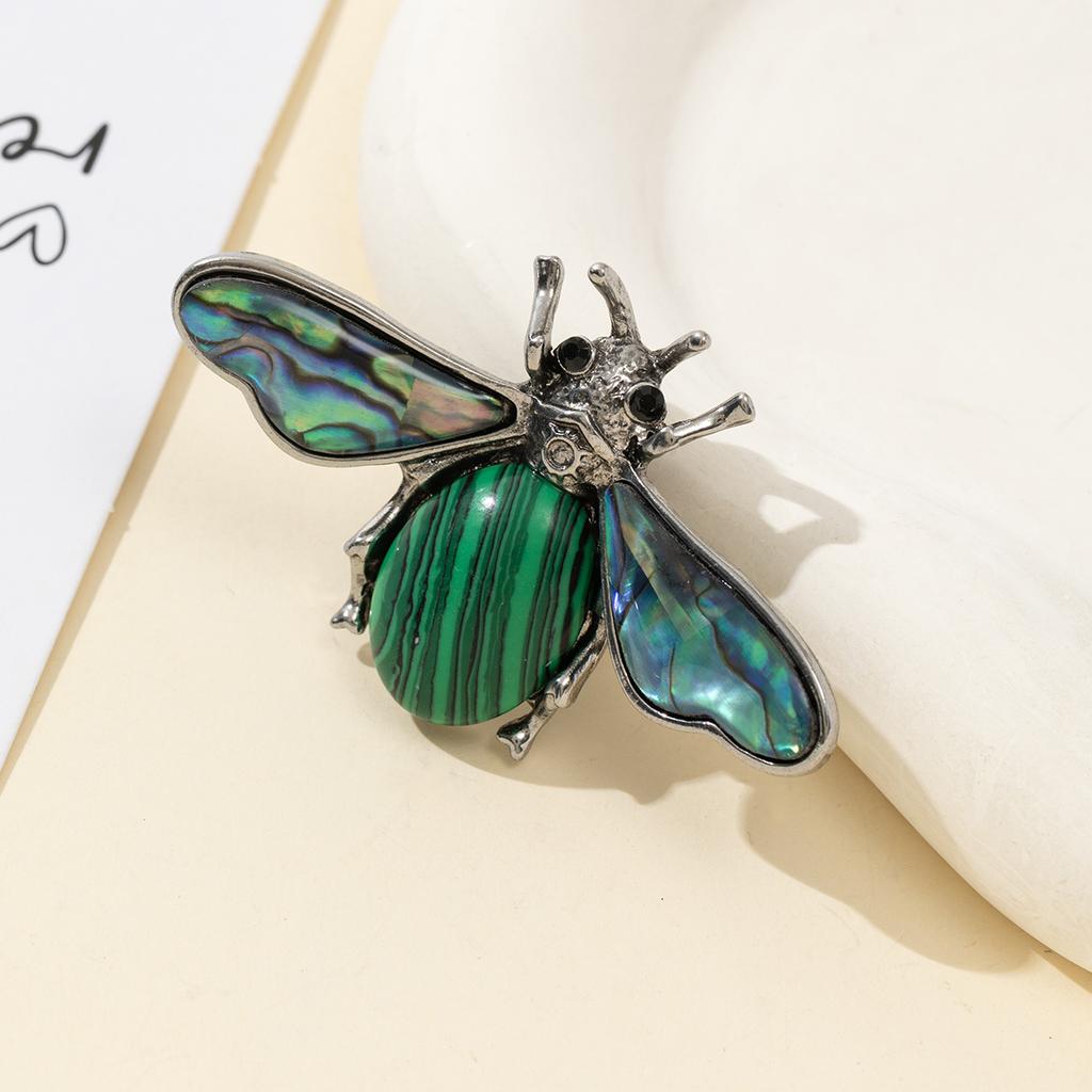 1Pc, Natural Stone Ladybird Shape Brooches, Boho Reiki Healing Crystal Amethyst Malachite Lapis Lazuli Gemstone Brooch Pin for Women Men Jewelry