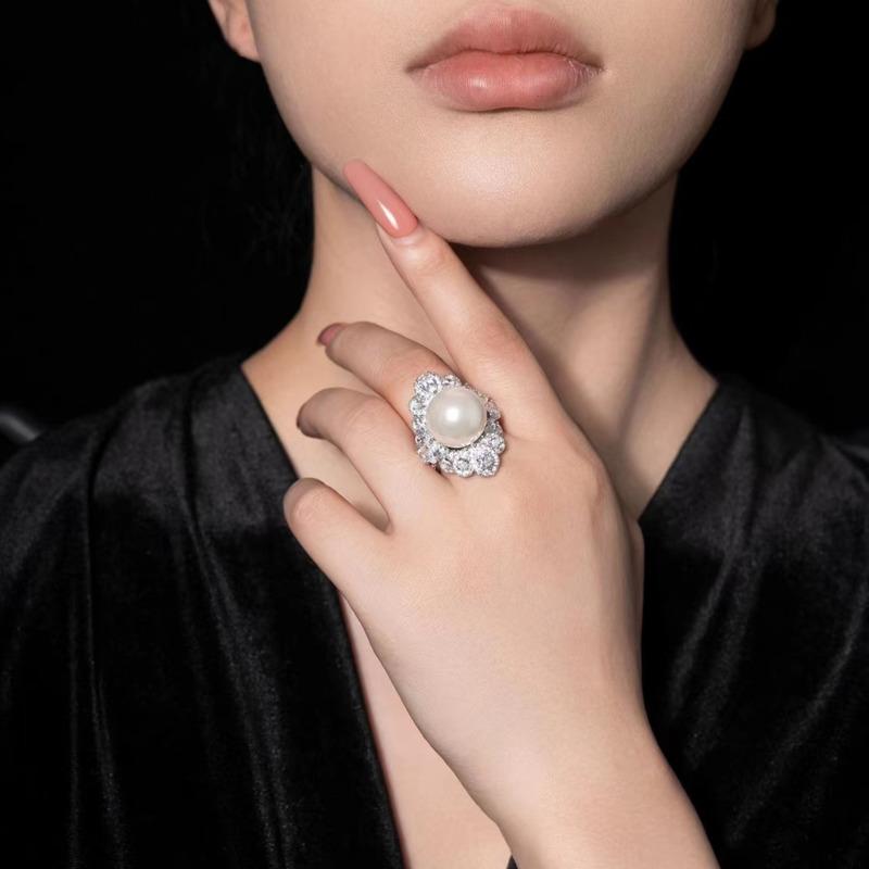 BELLA BOX Luxury Retro Court Style Artificial Fritillaria Full Drill Pearl Ring Suitable For Women's Daily Party Fashion Jewelry