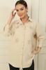 Рубашка с эффектом льна и деталями из жемчуга