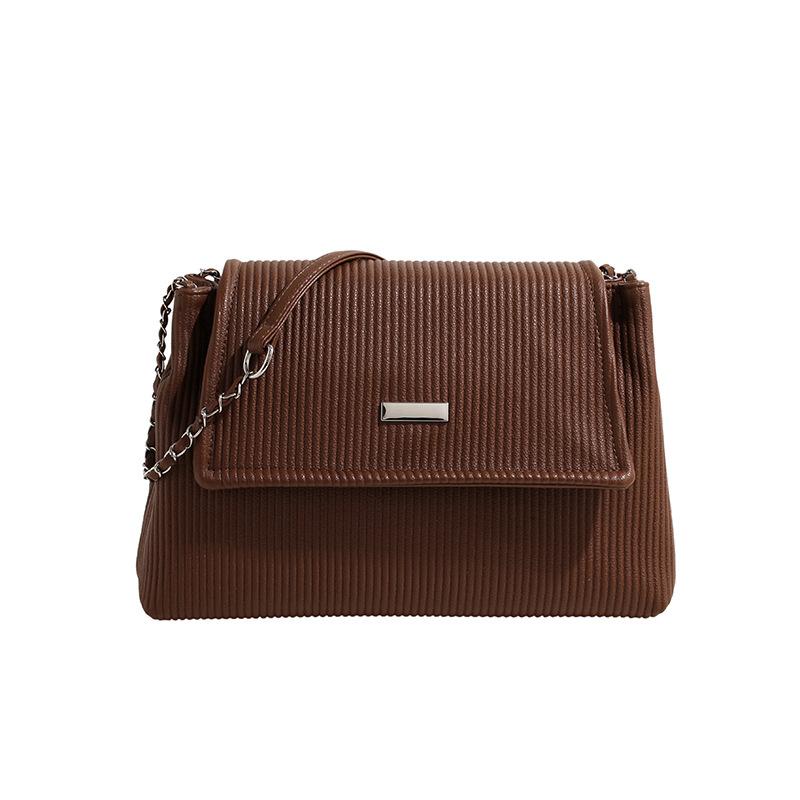 Сумка большой вместимости Женская новая модная цепочка Наплечная сумка Универсальная дорожная сумка через плечо