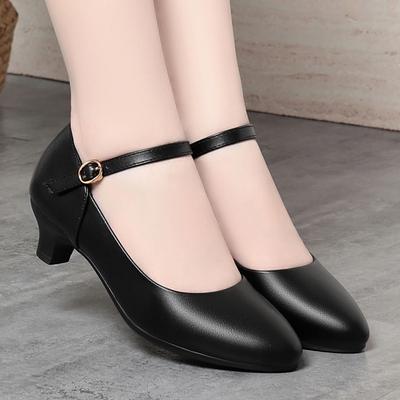Мягкая подошва однословная пряжка средний каблук длинная станционная рабочая обувь черные кожаные туфли женская обувь танцевальные ципао туфли-лодочки для мамы