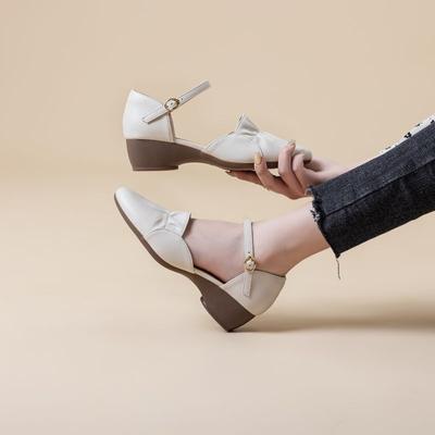 Весенне-осенние новые туфли на танкетке с вырезами, удобные сандалии с ремешком и острым носком, европейско-американские, удобные, корейская версия