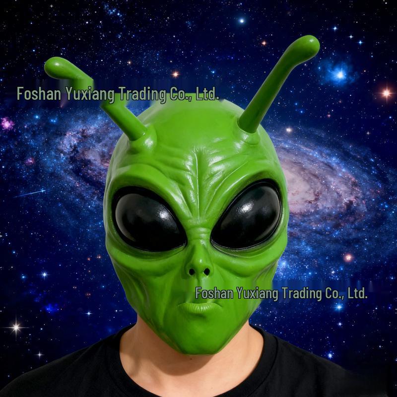 Faceless Alien Mask for Halloween Party Prank - Scary Masquerade Headgear