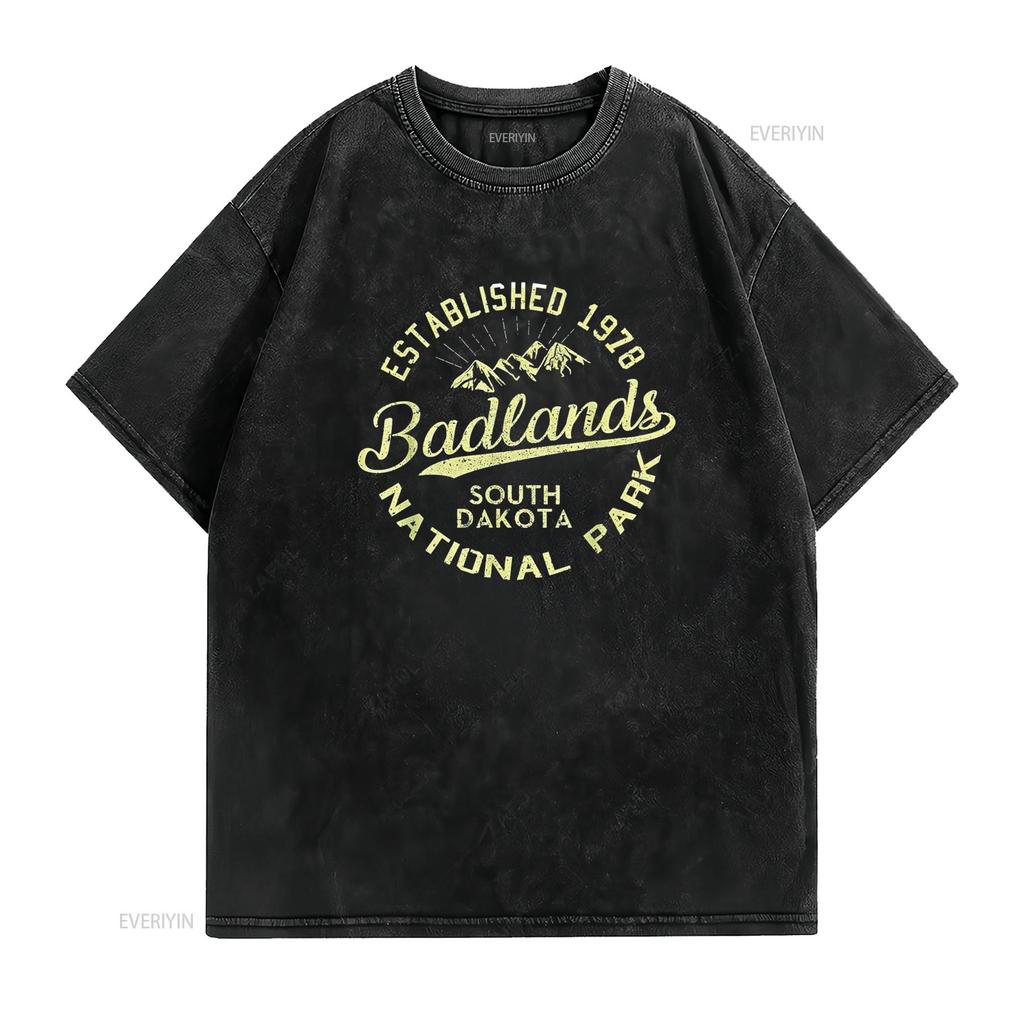 Badlands National Park Hiking Retro Vintage South Dakota T Shirt vintage Washed Stretched Stylish Comfortable designer clothes