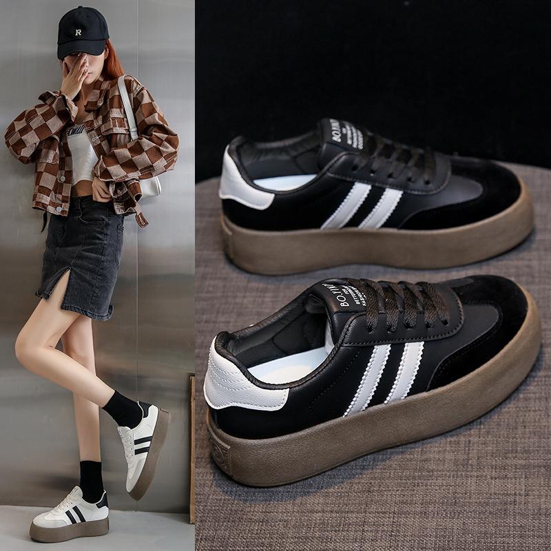 Корейская версия маленьких белых туфель женские 2025 осень новые немецкие кроссовки ретро классика Форрест Гамп обувь универсальная платформа повседневная доска s