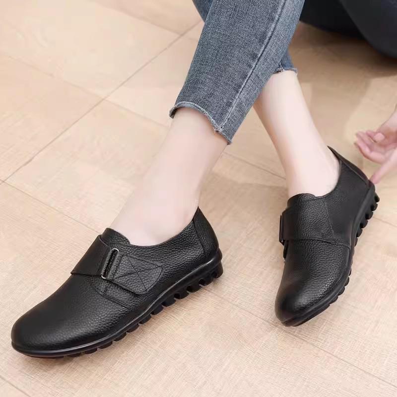 Женские нескользящие туфли на плоской подошве из натуральной кожи: Большие размеры, модели весна/осень/весна, для людей среднего возраста/пожилых людей, доступны теплые зимние варианты.