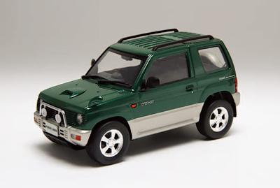 Модель Fujimi Масштаб Mitsubishi Pajero Mini 1994 1/24 VR-II ID-1