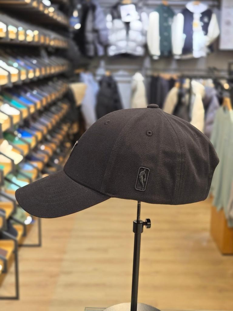 NBA Unisex NYK Gaddic Metal Embroidered Hard Ball Cap N255AP471P (19)