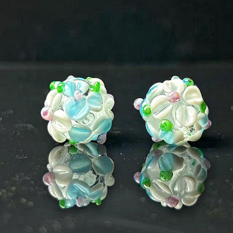 Handmade Two-Color Fired Hydrangea Glass Beads for DIY Jewelry