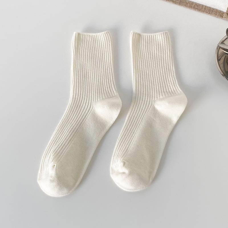 1/3/4/6 пар женских однотонных носков средней длины весна и осень корейская версия универсальные носки-гольфы Ins трендовые спортивные носки