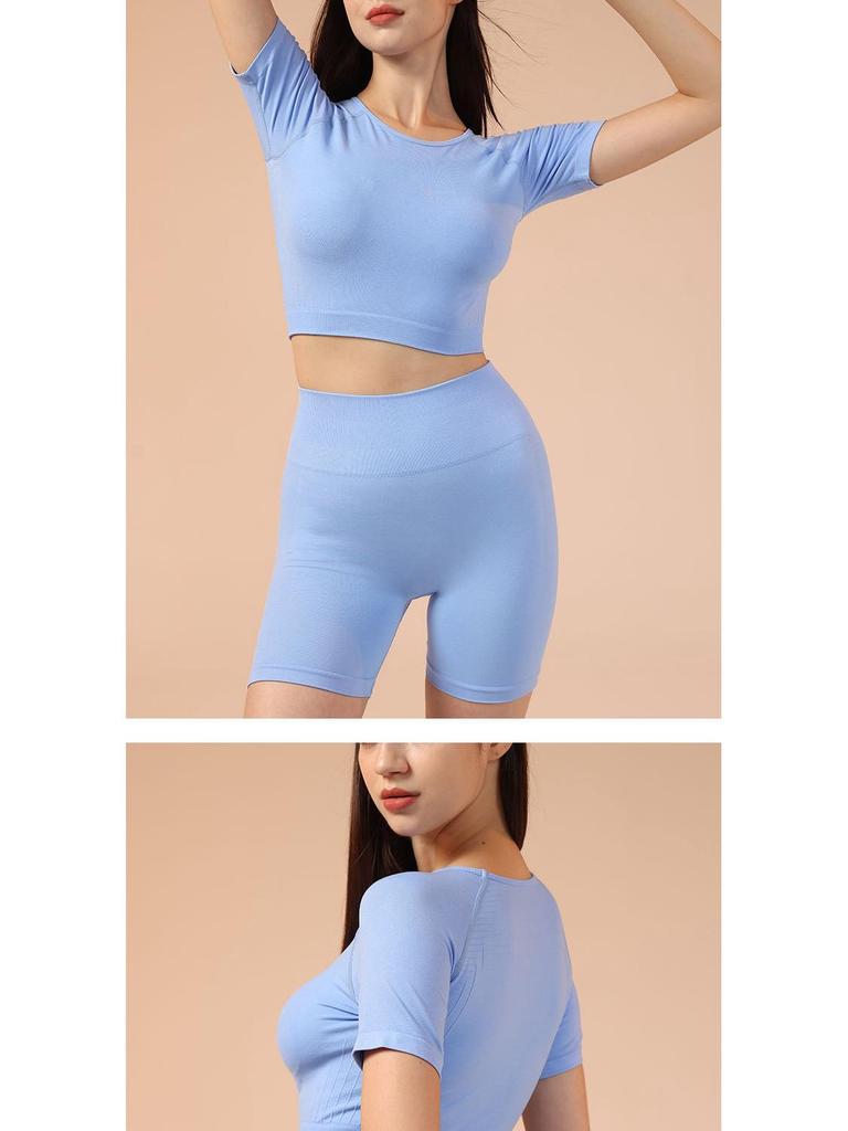 Женский бесшовный плиссированный комплект для йоги из двух частей: Завышенная талия, облегающий крой для фитнеса на открытом воздухе