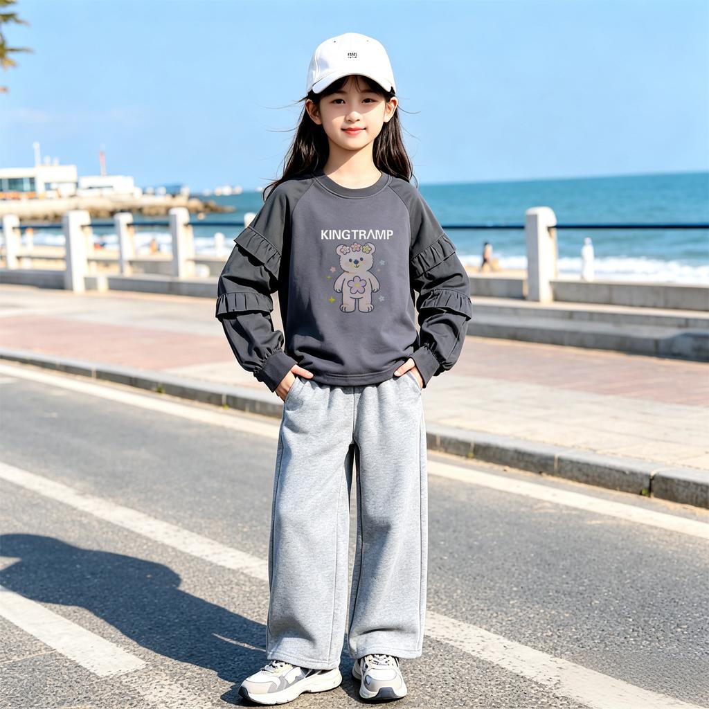 New cartoon printed T-shirt for girls