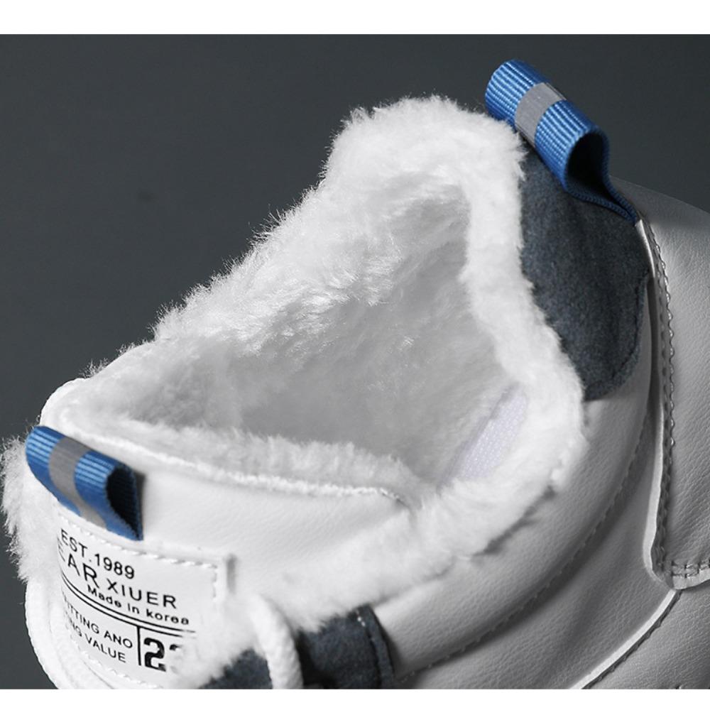 Зимние высокие утолщенные теплые и нескользящие хлопковые туфли для мужчин.