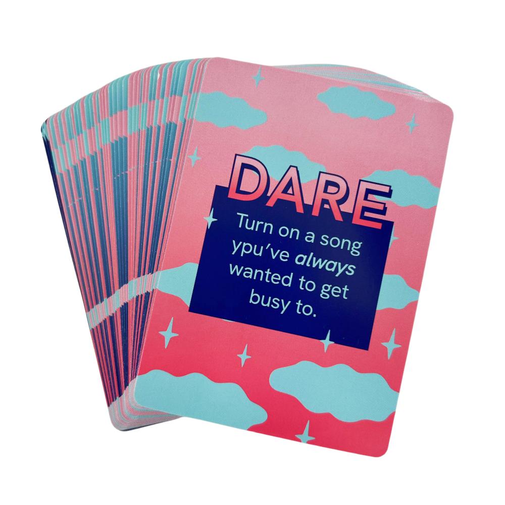 Правда или Действие: Романтическая карточная игра «Построение отношений» Настольная вечеринка Пять девушек Одно лето Множество секретов