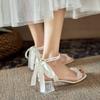 Сексуальные босоножки на каблуке с кристаллами, женские летние новые квадратные босоножки с жемчужным бантом и прозрачным толстым каблуком для женщин Sapatos Feminino