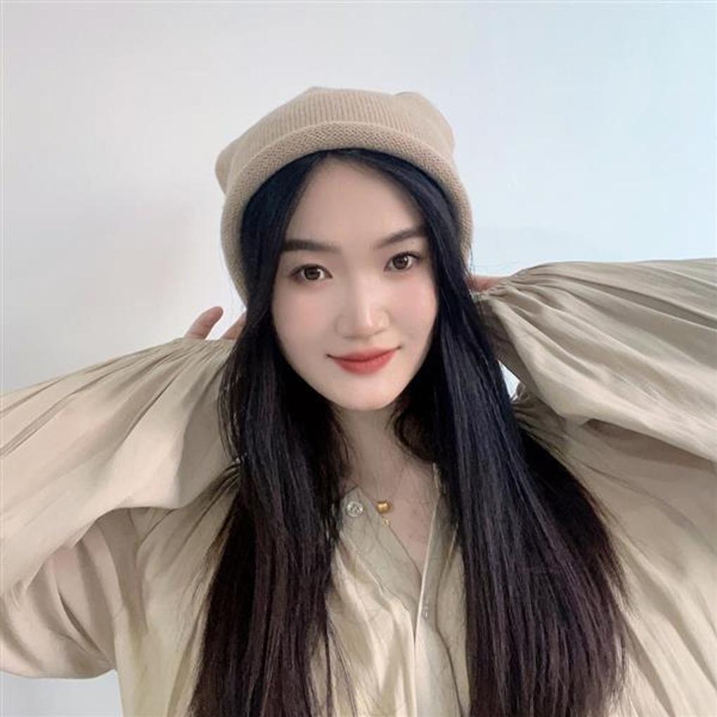 Roll-up String Knit Beanie (Brown)