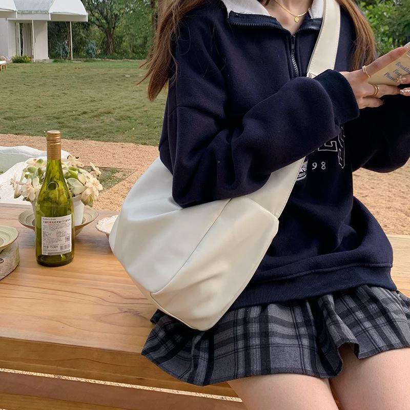 Женская сумка Niche Tote из мягкой кожи большой вместимости 2025 года — идеальный вариант для поездок в колледж