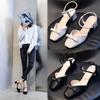 Весна и лето 2025 новые модные босоножки на толстом каблуке с сумкой на голову повседневная женская обувь 2025 прямые продажи однопедальная обувь женская прилив