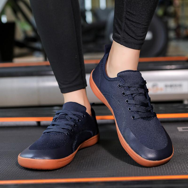 Женские туфли на плоской подошве Женские кроссовки Модные дышащие Легкие нескользящие Широкий носок Босоножки Широкая ладонь Спортивная обувь