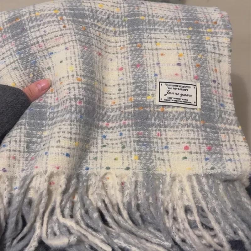 2024 Korean Starry Plaid Scarf - Women's Autumn & Winter Versatile Shawl for Students & Couples, Warm and Stylish.