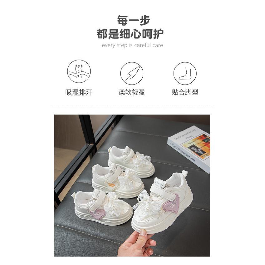 Кроссовки для девочек Весна и Осень Новые Детские Белые Туфли Кожаные Вставки Обувь на Плоской Подошве Дышащие Кроссовки Модные